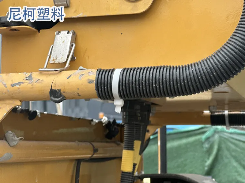 尼龙扎带-1